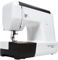 Photos - Sewing Machine / Overlocker BERNINA Bernette 10