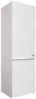 Photos - Fridge Hotpoint-Ariston HTS 8202I W O3 white