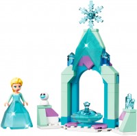 Photos - Construction Toy Lego Elsas Castle Courtyard 43199 